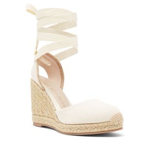 Stuart Weitzman Marguerita Espadrille